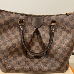 Louis Vuitton Damier Ebene canvas Siena MM bag.